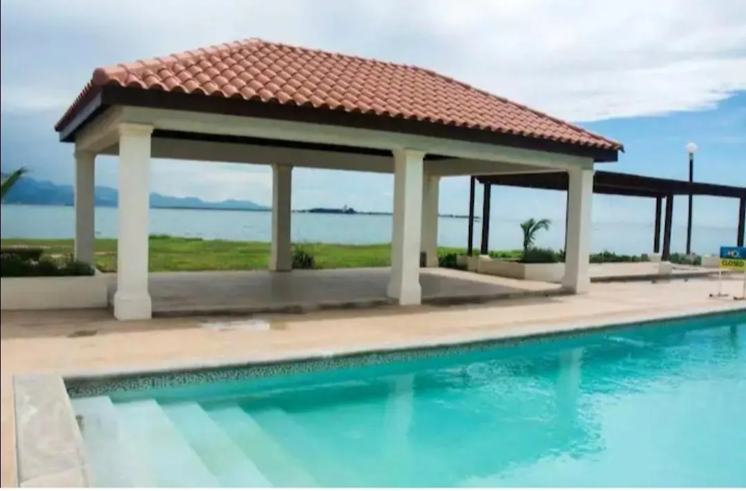 Impeccable 2-Br Apartment-Ornella Villa At Bayfront Villa location