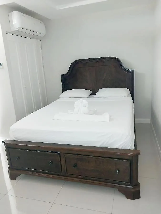 Apartmán Impeccable 2-Br Apartment-Ornella Villa At Bayfront Villa Portmore